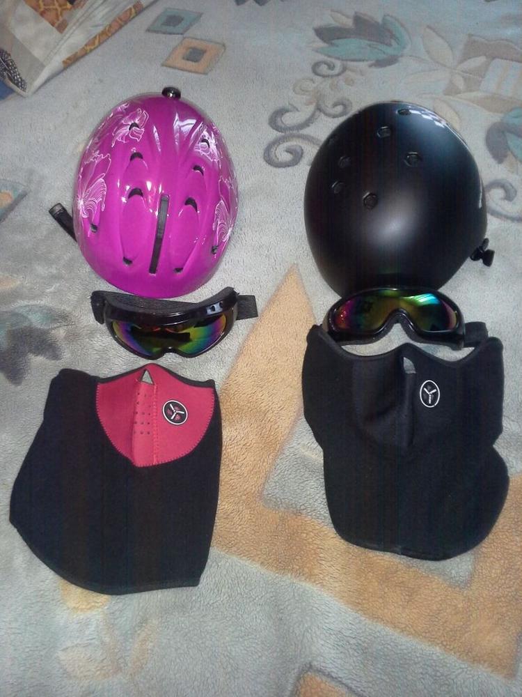 Arrive in 18-39 days! Ski helmet Ultralight and Integrally-molded professional Snowboard helmet Unisex Skateboard helmet