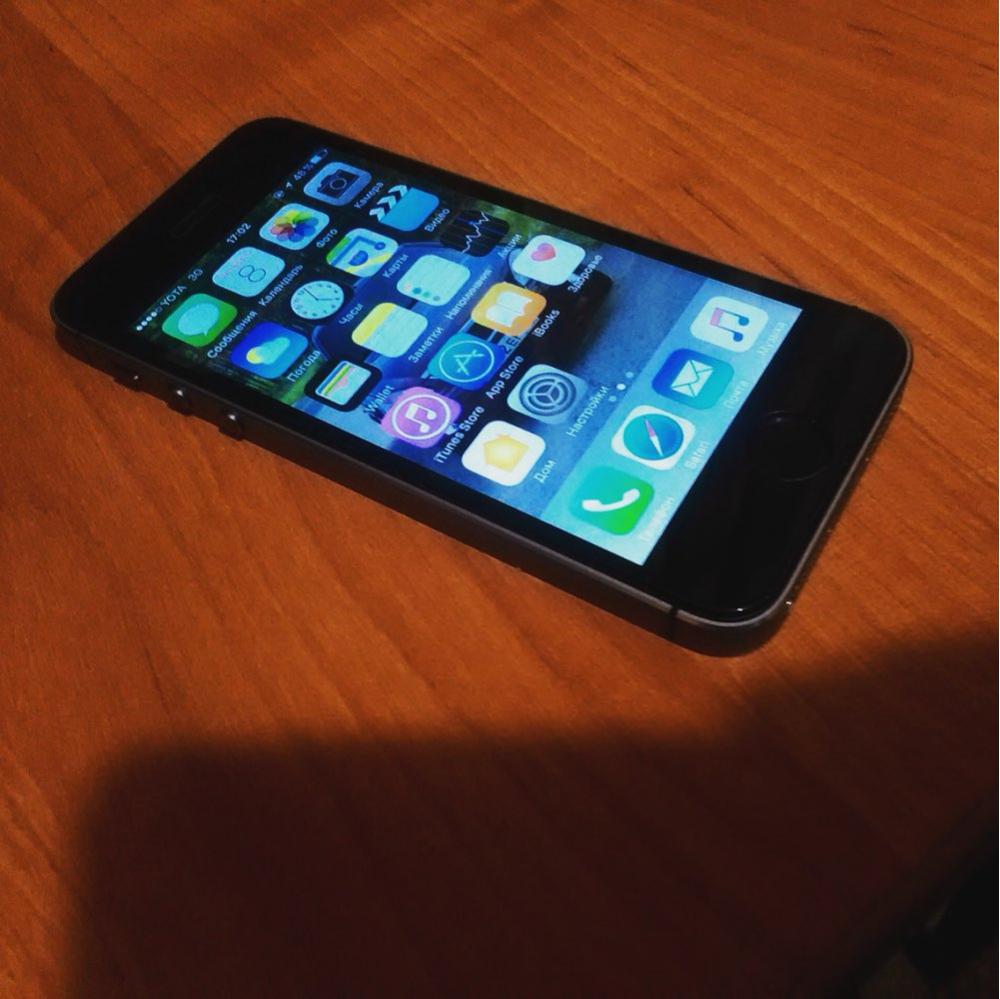 Unlocked Original Apple iPhone 5S Mobile Phone Dual Core 4" IPS Used Phone 8MP GPS IOS Smartphones iPhone5s Cell Phones