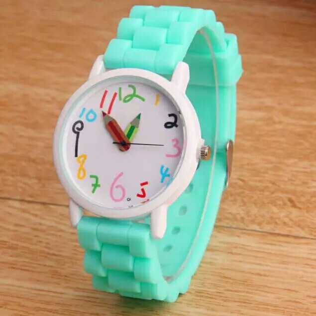 New 2015 Fashion Pencil Children Cartoon Geneva Casual Quartz Watch Women Silicone Watches Relogio Feminino Hot Sale Mint Clock