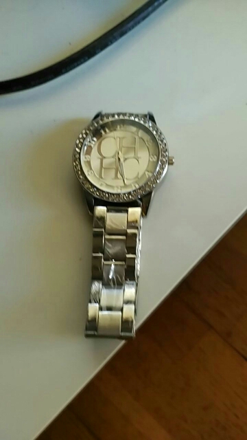 2015 New Brand Famous Gold Crystal Casual Quartz Watch Women Rhinestone Stainless Steel Dress Watches Relogio Feminino Clock Hot