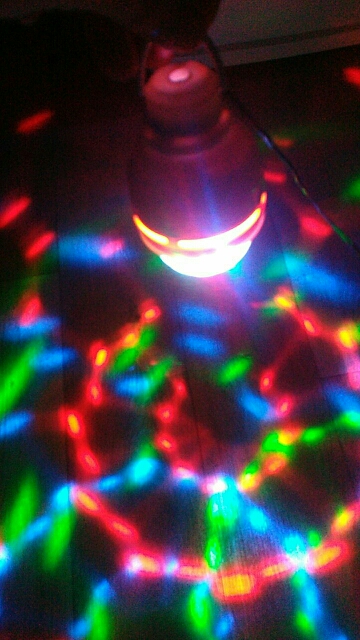 Mini RGB 3W LED MP3 DJ Club Pub Disco Party Music Crystal Magic Ball Stage Effect Light Auto Rotating Bulb With USB Interface