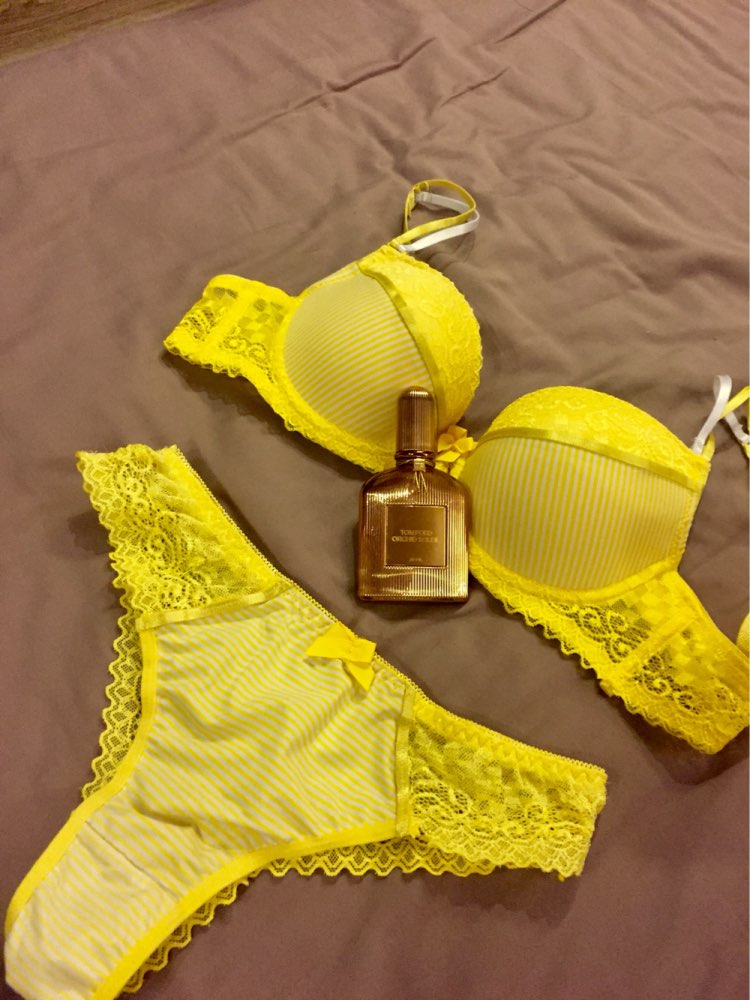 2016 intimates Sexy B C Cup Bra Brief Sets Luxury Lace Push Up Bra Set Women Underwear Set Girl brassiere fashion lingerie set