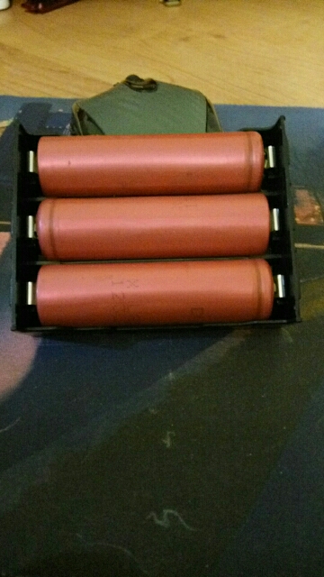 18650 Battery Holder Case DIY Lithium Battery Box Battery Holder with Pin for 3 * 18650 (3.7-11.1V)