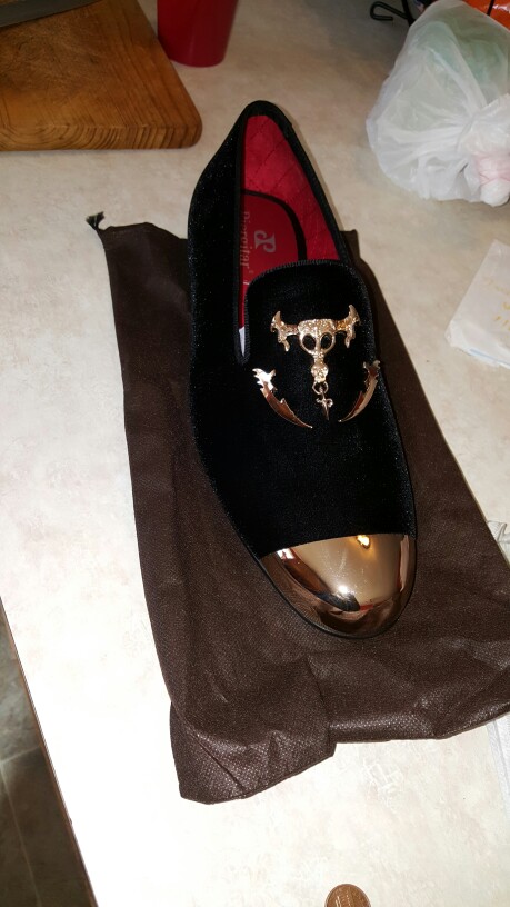 Piergitar men black velvet shoes with skull buckle and gold toe British style men loafers luxurious men dress shoes men's flats