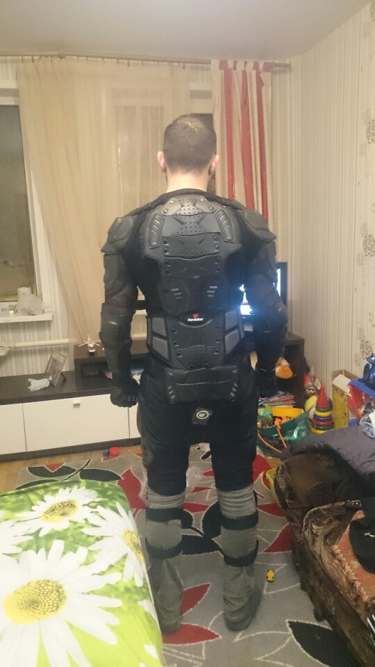 New Moto Motorcross Racing Motorcycle Body Armor Protective Jacket+ Gears Short Pants+protective Motorcycle Knee Pad+gloves