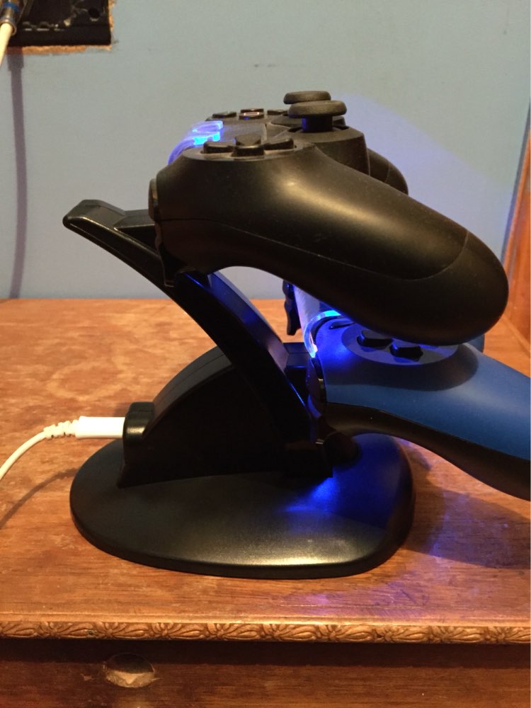 2016 Newest DUAL USB Charging LED Controller Chargers For Play Stations PS4 Controller Charging Dock Station Stand 