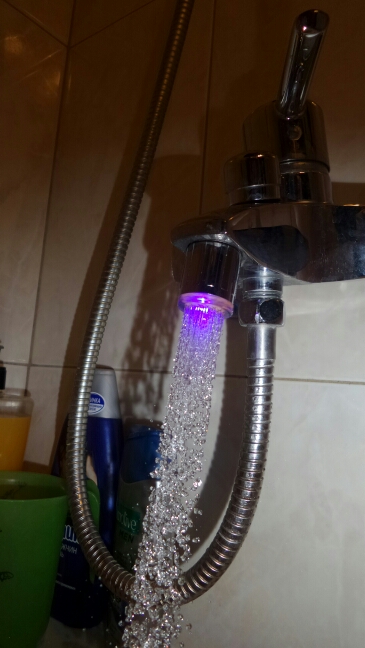 LED Water Faucet Light Colorful Changing Glow Shower Head Kitchen Tap Aerators