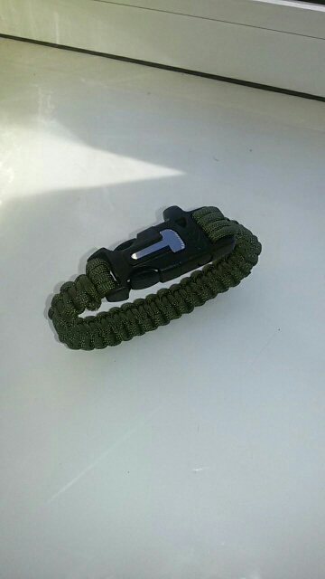 2016 Military Men Bracelet Outdoor Rescue Paracord Parachute Wristbands Emergency Rope Flint Scraper Whistle Buckle Survival Kit