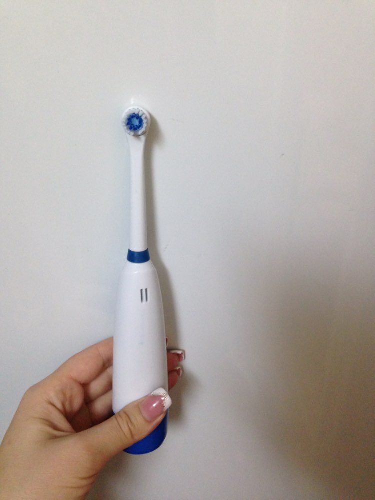 Rotating Anti Slip Waterproof Electric Toothbrush with 2 Brush Heads Tooth Brush Oral Hygiene Dental Care 4 Color