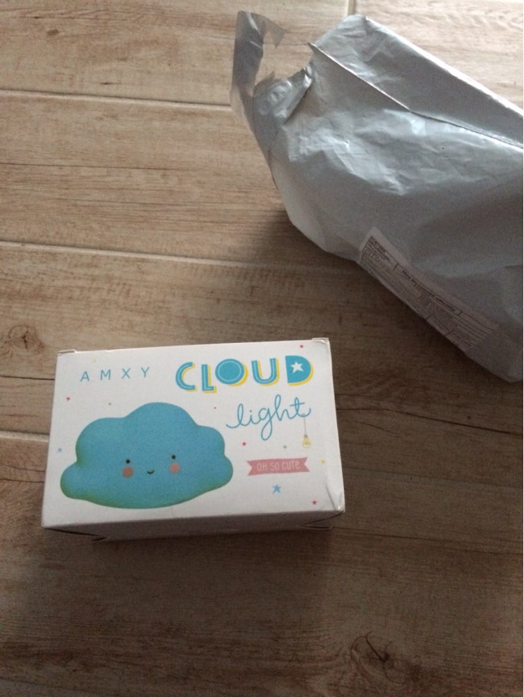 Novelty Cloud Face Night Light Childrens Bedroom Nursery Night Lamp Mini Cloud Lamp Toy In Bedroom Children 's Room Decorate