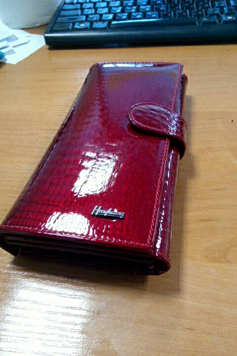 Classic crocodile pattern cowhide leather  long design women wallet   genuine leather  japanned female wallet