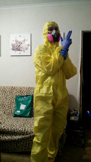 Breaking Bad Hazmat Lab Walter White Jumpsuit Costume with Half Mask Gloves