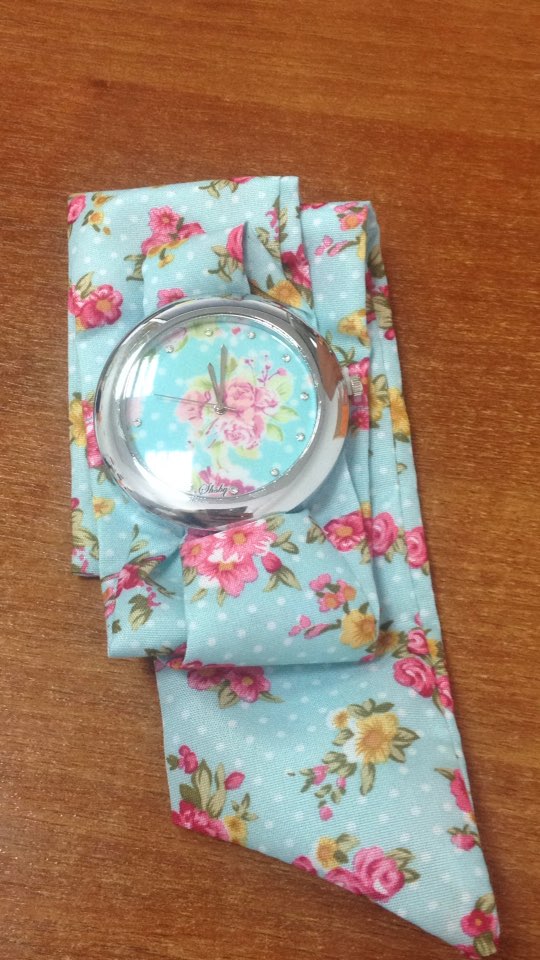 shsby New design  Ladies flower cloth wrist watch fashion women dress watch high quality fabric watch sweet girls watch