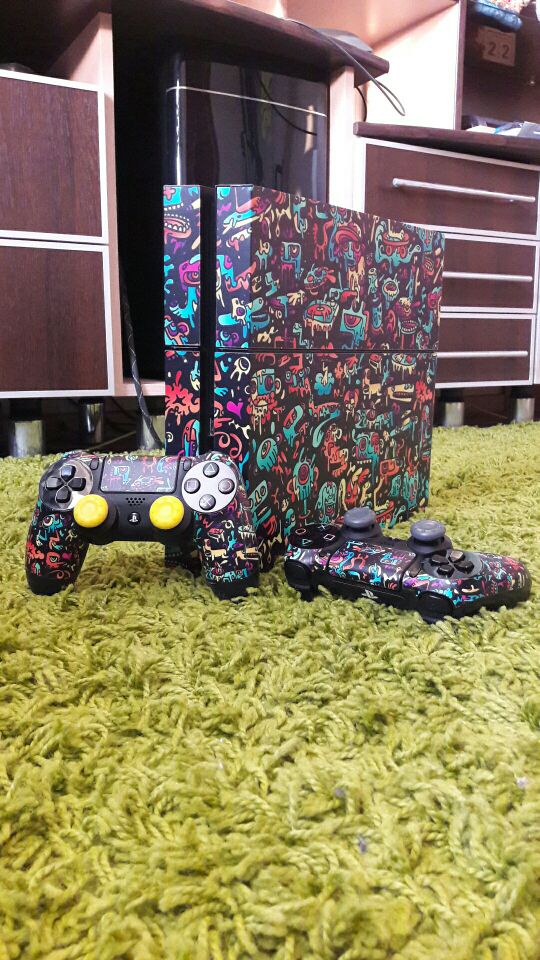 New Custom STICKERBOMB Skin Sticker For Sony PS4 Playstation 4 Console & 2 Controller Skins