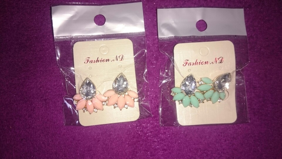 New Brand Design Retro Exquisite Women Acrylic Flower Crystal Gem Cubic Zircon Stud Earrings For Women Accessories PT31