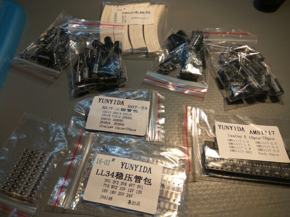 2000pcs Free shipping 0805 SMD Resistor Kit Assorted Kit 1ohm-1M ohm 5% 80valuesX 25pcs=2000pcs Sample Kit