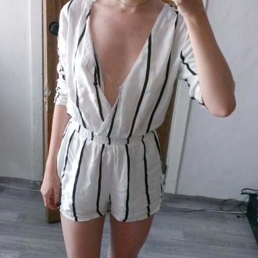 Skine 2015 women summer jumpsuit V neck white black Striped Rompers Elastic waistline sexy Playsuits women Bodysuits jumpsuit