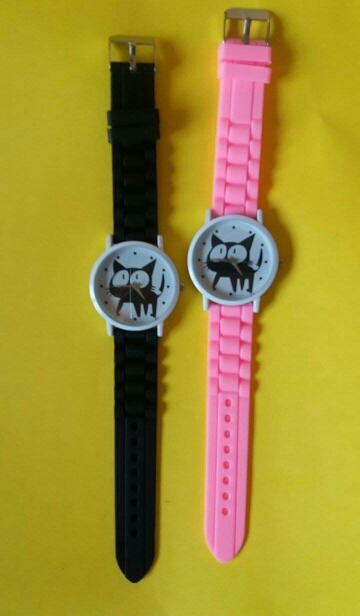 2015 New Famous Brand Geneva Cat Children Cartoon Jelly Quartz Watch Kids Casual Silicone Watches Relogio Clock Wristwatches Hot