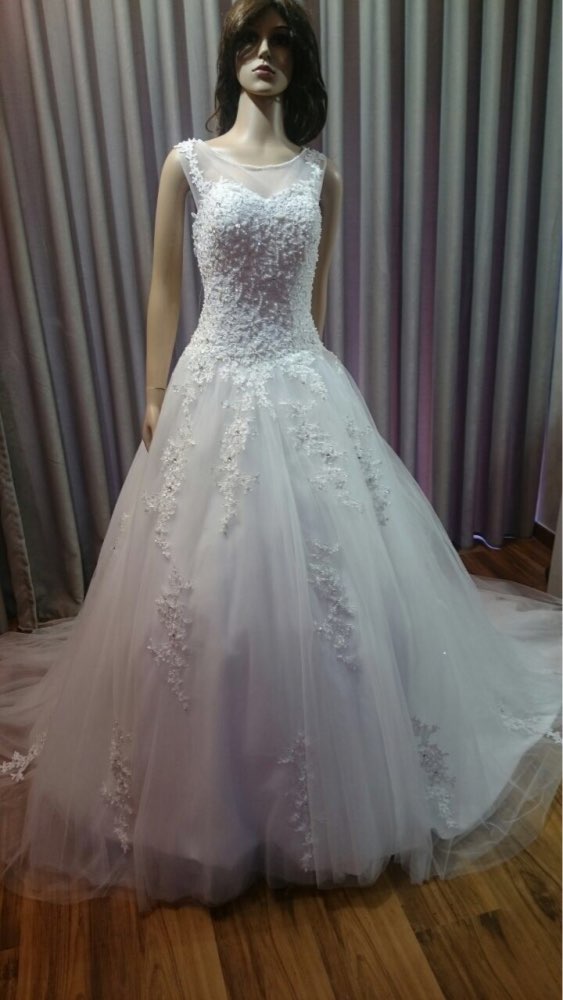 Vivian's Bridal Real Photo A-Line Scoop Neck Lace Up Sweep Train Wedding Dress 2016 With Beaded mariage Wedding Gowns SA006