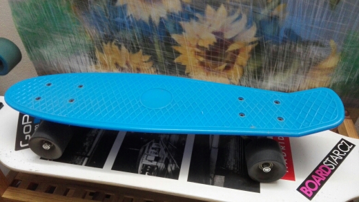 New 22 inch Retro Classic Cruiser Style Skateboard Complete Deck Plastic Mini Skate Board 12 Colors