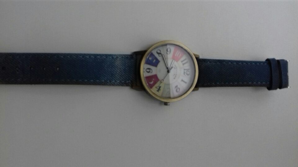 Hot Sale Women Wristwatch 2016 New Style Fashion Casual Watch Unisex Women Men Vintage Demic Fabric Leather Wristwatch Relojes