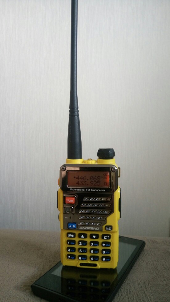 Baofeng UV-5RE Walkie Talkie Dual Band CB Radio baofeng UV5R Updated version 5W 128CH UHF&VHF portable two way radio