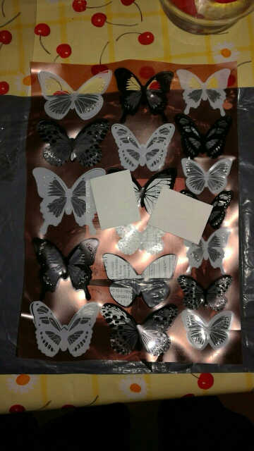 18pcs Black/White Crystal Butterfly Sticker Art Decal Home Decor Wall Mural Stickers DIY Decal Christmas Wedding Decoration Gift