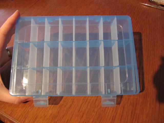 New Practical Adjustable Plastic 24 Compartment Storage Box Case Bead Rings Jewelry Display Organizer 25UY