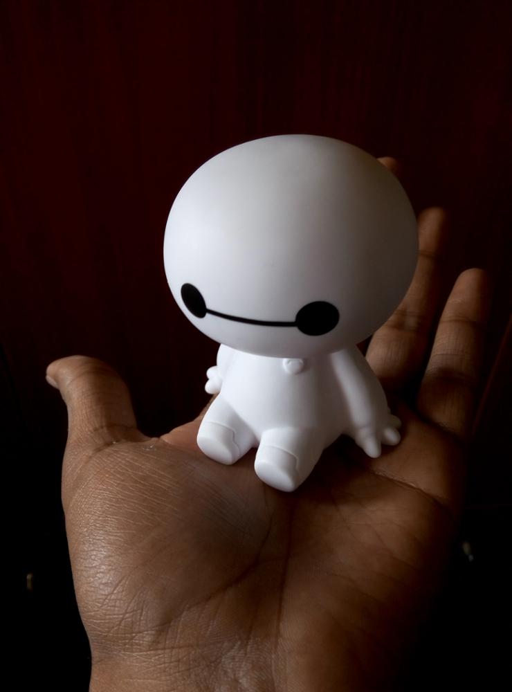 Free Shipping 9.5cm Big Hero 6 Baymax Robot Bobble Head Shaking Head Toy Model Car Decoration, The most suitable small gift