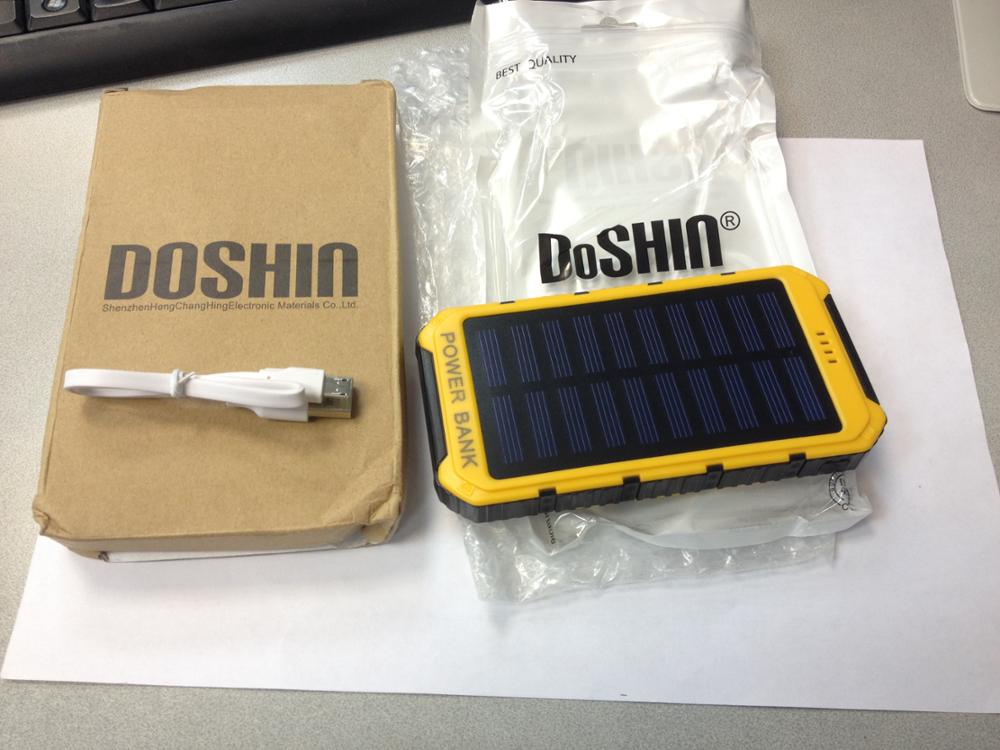 DOSHIN New Real 10000 mAh Portable Solar Charger Power Bank with 6 LED Panel Mobile Phone Power Charging Solar Camping Lights