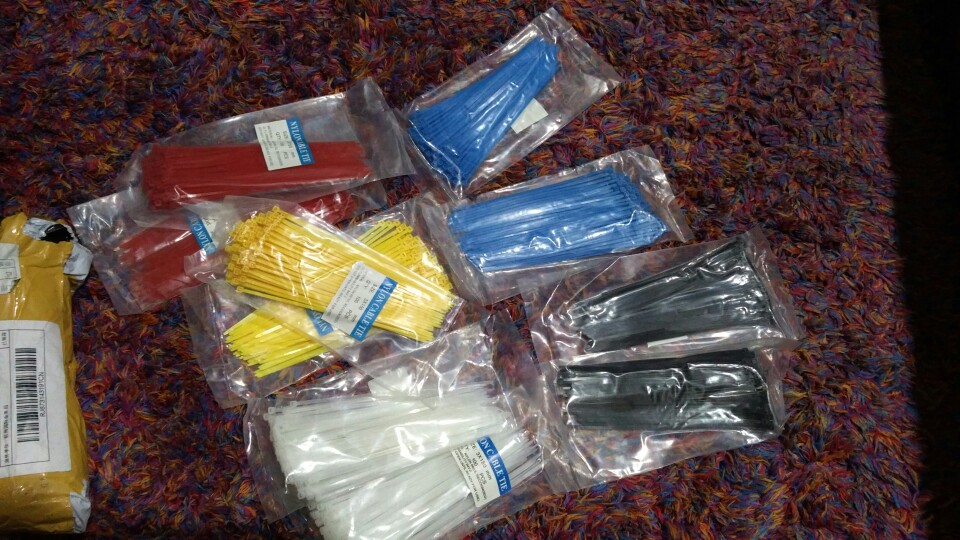 100Pcs/bag 3X150MM Self-Locking White BlACK Red Blue Yellow Nylon Wire Cable Zip Ties.cable ties