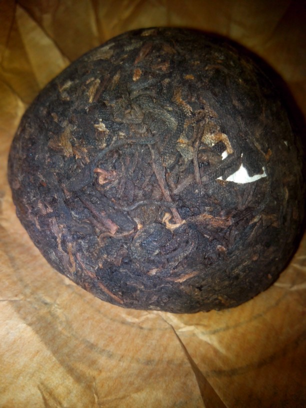 Yunnan puer tea Old Tea Tree Materials Pu erh 100g Ripe Tuocha Tea health care the slimming puerh tea`