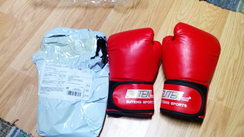 SUTEN brand PU leather sport training equipment Boxing Gloves Kick boxing MMA Training Fighting Sandbag Gloves Sanda mittens
