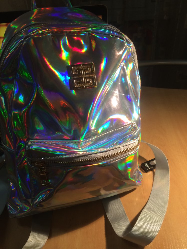 2016 Summer New Fashion Hologram Laser Backpack Female Student PU Leisure Travel Backpack Casual Multicolor Bag For School Girls