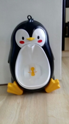 Separable Suspensible Lovely Penguin Shape Infant Boys Standing Urinal Potties Baby Boy Cute Animal Shape PP Plastic Potties