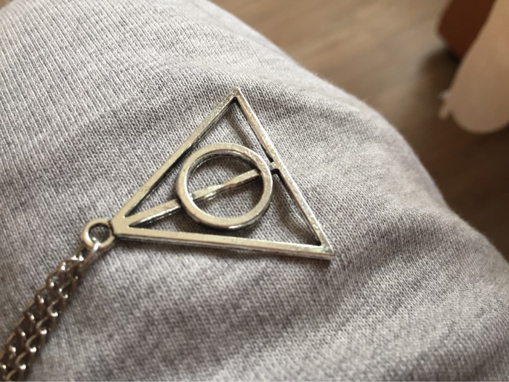 Movie Harry &Potter Deathly Hallows Luna deathly hallows triangle sweater chain Metal Pendant long Chain Necklace silver jewelry