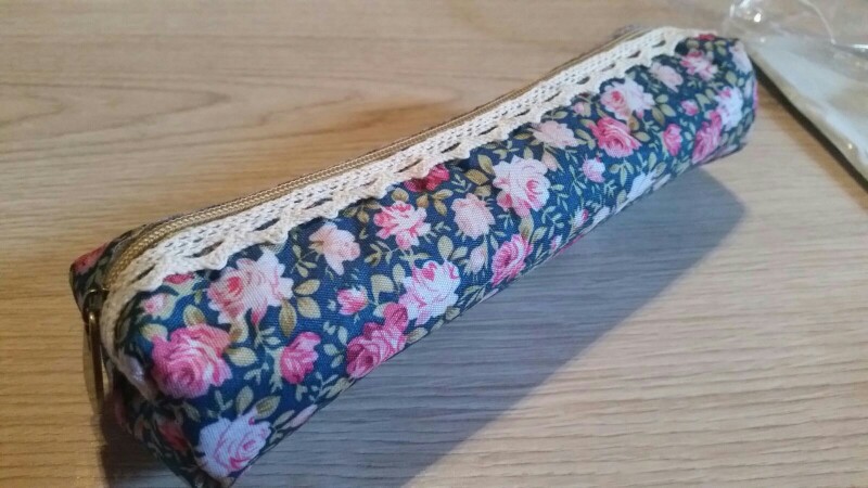 Cute Kawaii Floral Flower Canvas Zipper Pencil Cases Lovely Fabric Flower Tree Pen Bags School Supplies Free shipping 1151