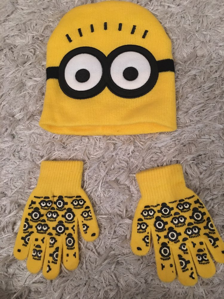 Hot! Cap + gloves Winter Hat Children Cartoon Hats Minions Glove Sets Fashion Baby Kids Warm Knit Small yellow people Gloves Hat