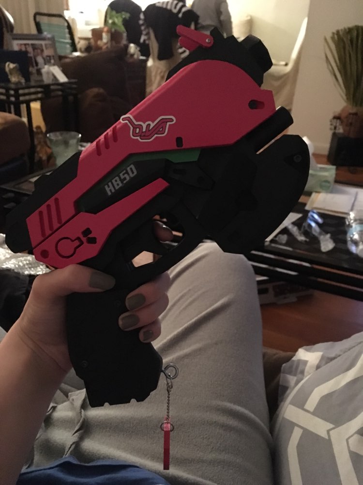 Best price D.Va Cosplay Light Gun prop mp003375