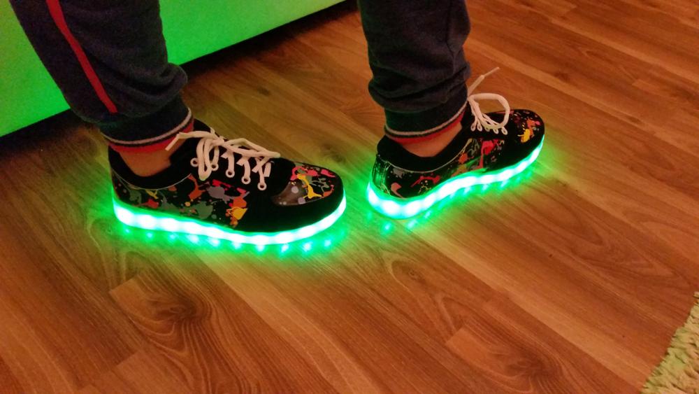 7ipupas 11 Colors LED Luminous Shoes lovers Led Shoes for Adults Men&Women Glowing Shoes USB Charging Light chaussure lumineuse
