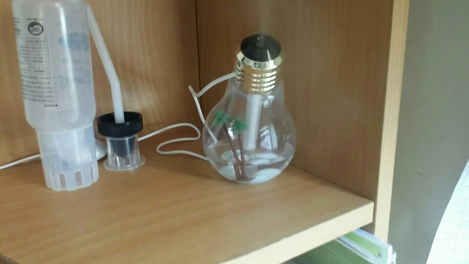USB ultrasonic humidifier home office Mini aromatherapy colorful LED night light bulb aromatherapy atomizer creative bottle