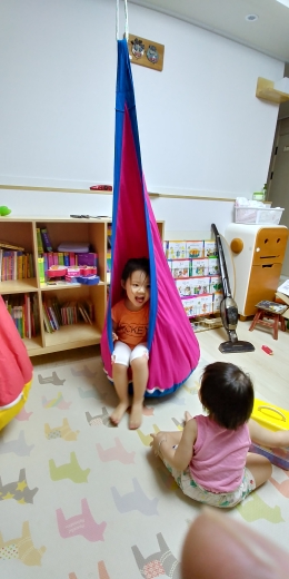 YONTREE 1 Pc Baby Inflatable Hammock Kids Hanging Chair Indoor/Outdoor Child Swing Chair with Inflatable Cushion H1339 