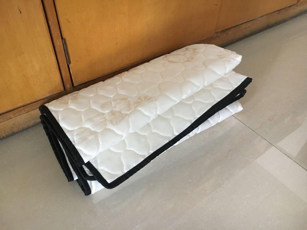 2017 New Style Thick Warm Mattress Foldable Mattress Single Double Mattress Students Hostel  Wholesaler Factory Price Model D25