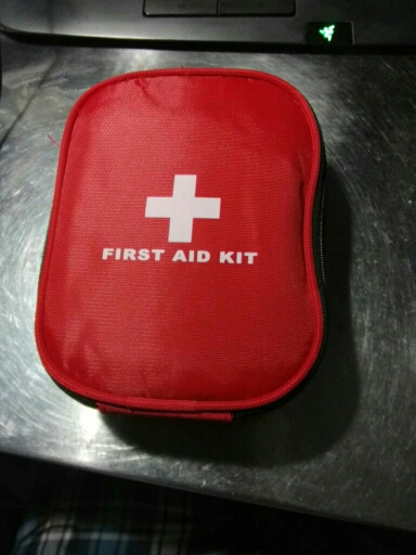 Free shipping portable military first aid kit/military survival kit,CE,FDA,ISO13485 APPROVED(24pcs contents)